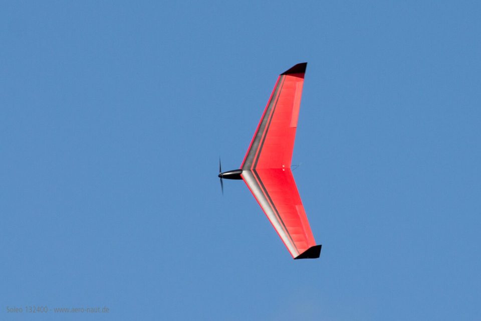 SOLEO E-flying wing model, wingspan 1800mm, kit, Aeronaut # 132400