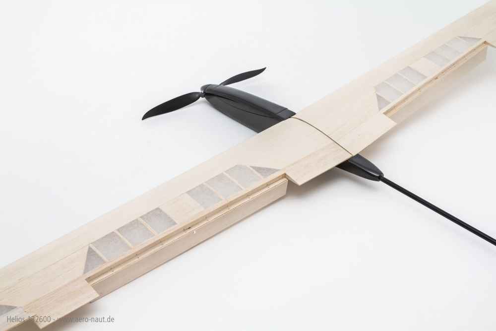 HELIOS, lightweight wooden glider, wingspan 2545mm, Aeronaut # 132600
