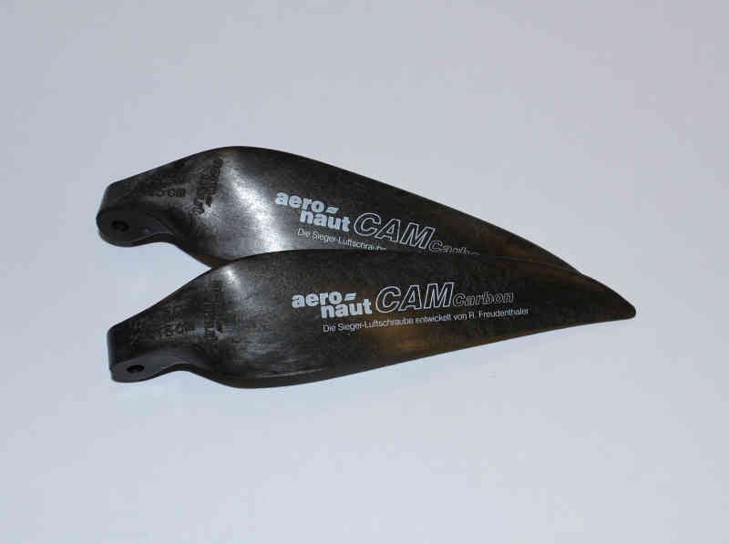 Replacement Blades Folding Propeller 9.0x6.0 CAM Carbon, 8mm Yoke, Aeronaut #723401