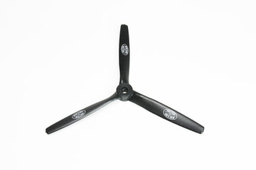Three-blade Propeller 8x6 left-hand, Bore 6.35mm, Master Airscrew/Aeron. #724566"