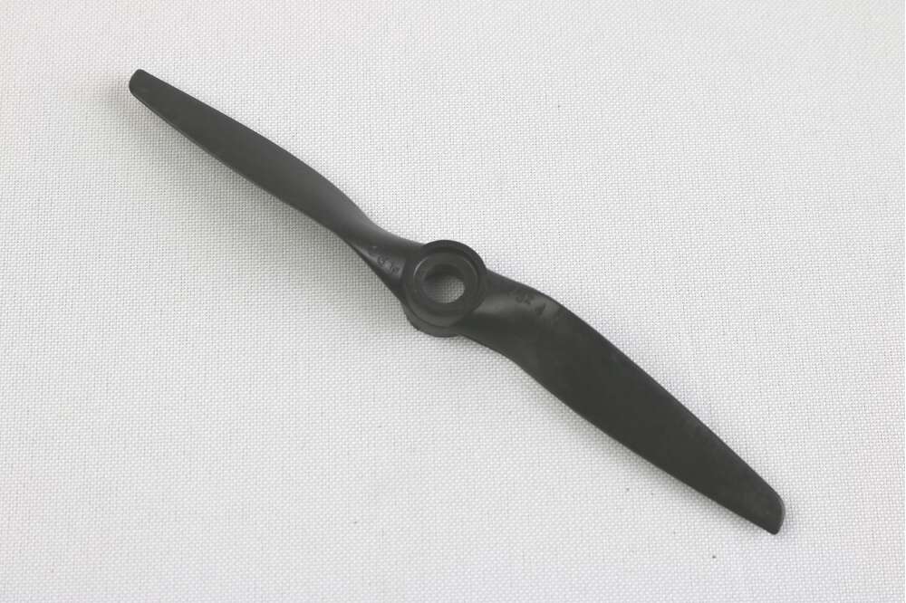 APC Electric Propeller 4.75x4.50 CARBON, Landing Products # LP04745EC