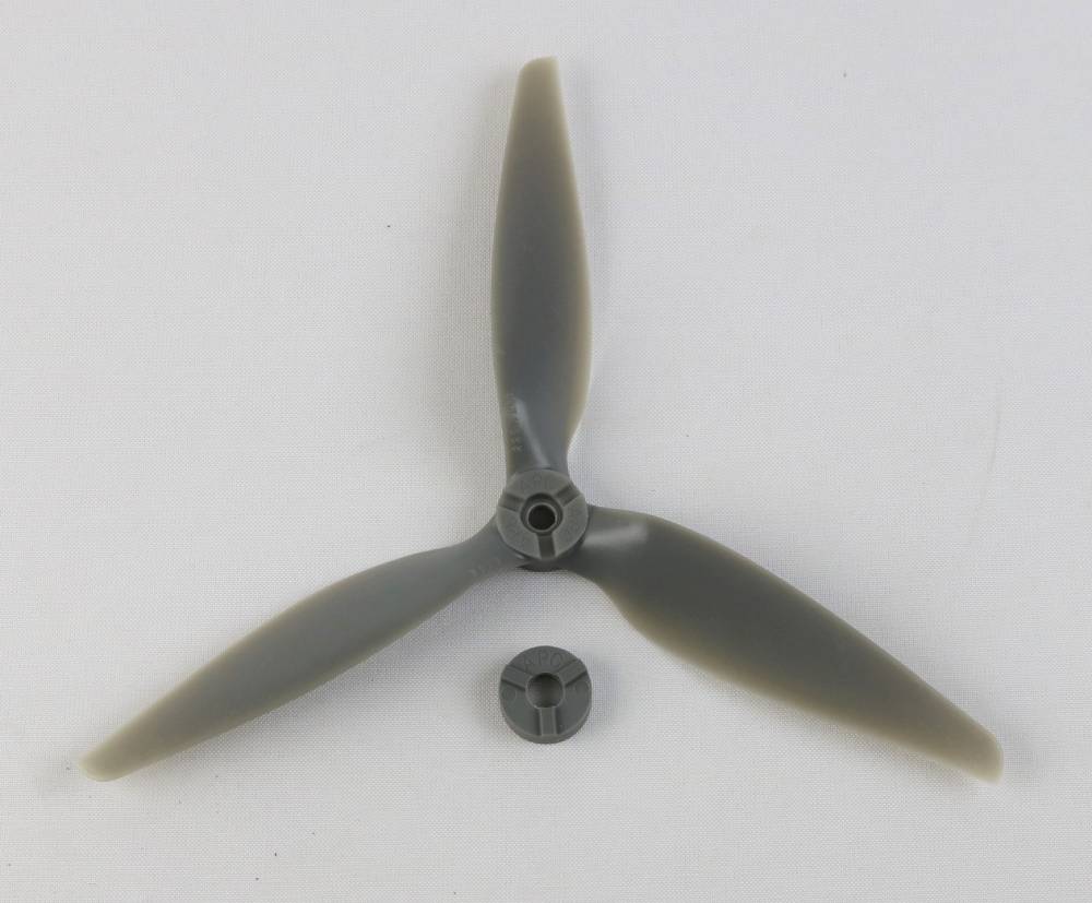 APC Electric 9.0x8.0 3-Blade Propeller, Landing Products # LP309080E