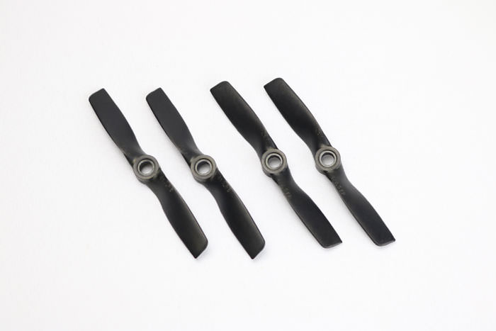 APC-Quadkopter-Set schwarz, je 2 x 4x4,5E (re./li.), Land.Prod. # LPB04045E-B4