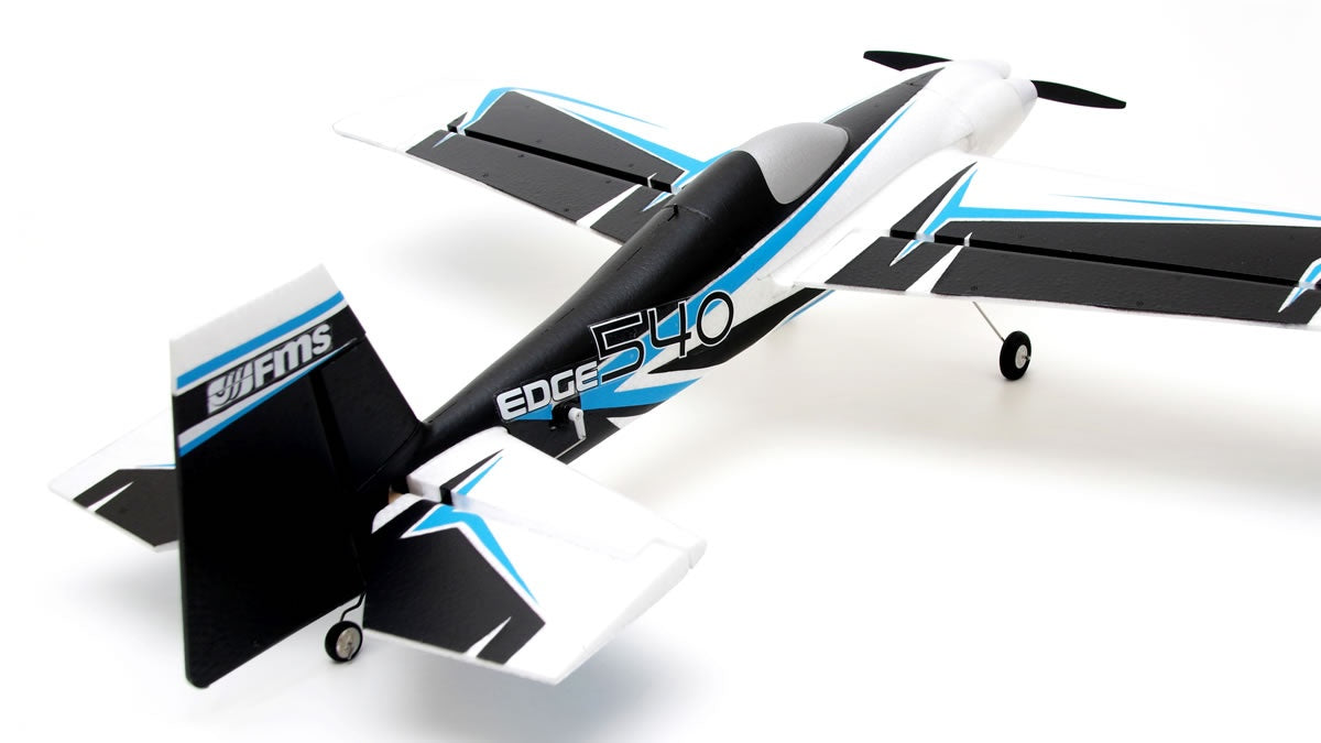FMS Edge 540 Mini, PNP, Spw. 750mm, Combo incl. Reflex Gyro System