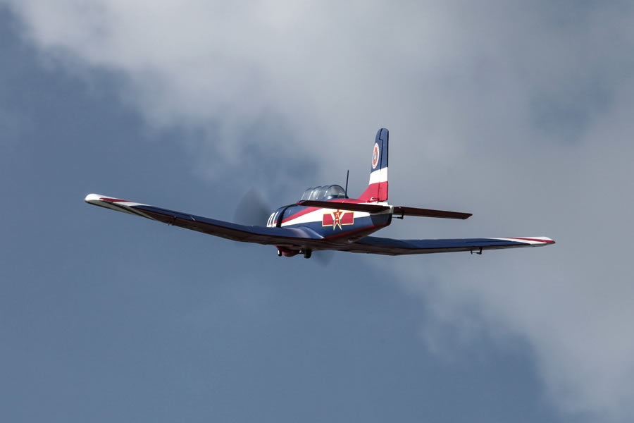 Nanchang CJ-6, V2, PLAAF-Team, Spw. 1200mm, inkl. Reflex Gyro, # FMS133P-REF
