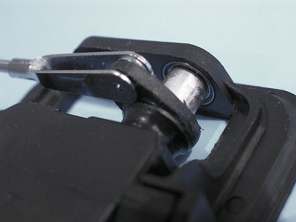 Servorahmen mit Gegenlager zu Futaba S3150/3155, S3171SB, S3172/3174SV, Paar