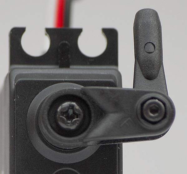 Gabelservohebel 14mm, für Graupner/JR-Servos, carbonverstärkt, VE 1 Stück