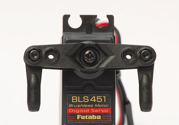 Doppelgabelservohebel 14/20mm, für Hitec-Servos, carbonverstärkt, VE 1 Stück