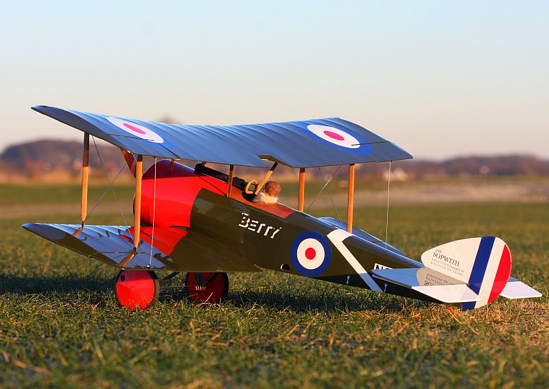Sopwith Pup, CNC-Doppeldecker-Bausatz von Grüner CNC