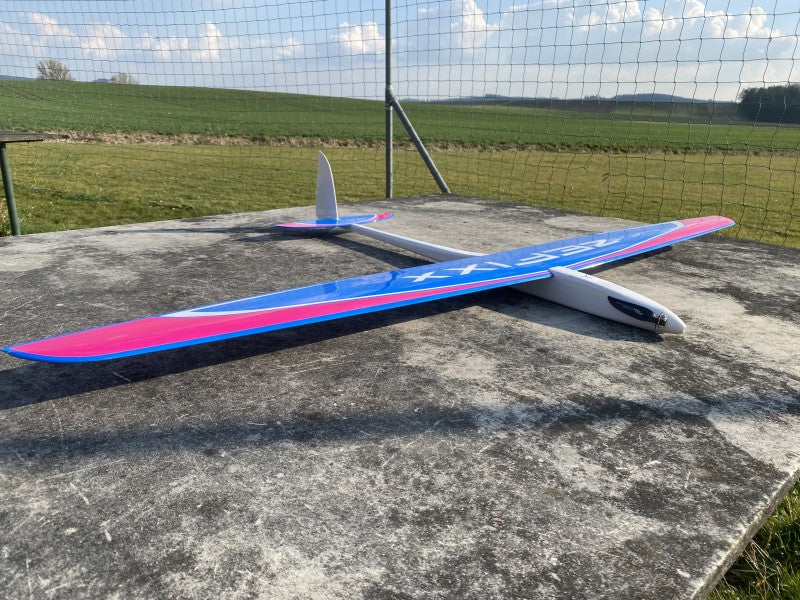 Zefixx, Grüner CNC, Mini Hotliner, Wingspan 1470mm, Laser-cut kit
