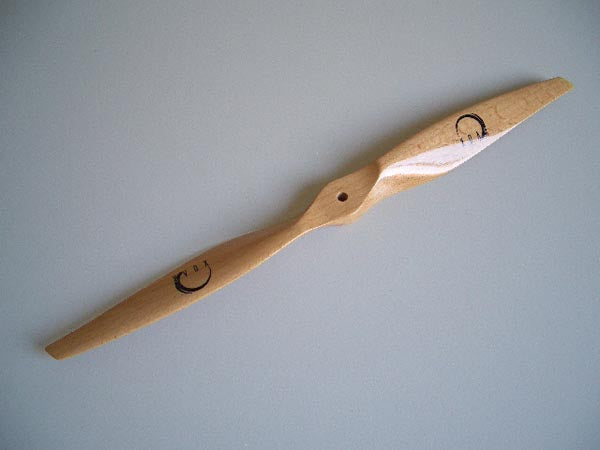 Xoar Electric Beechwood Prop 17x10