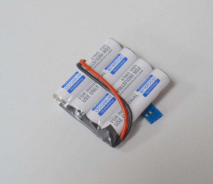 4-er Pack (Flach) Panasonic ENELOOP 800mA, Empfängerakku m. 2x0.5mm² JR-Anschl.
