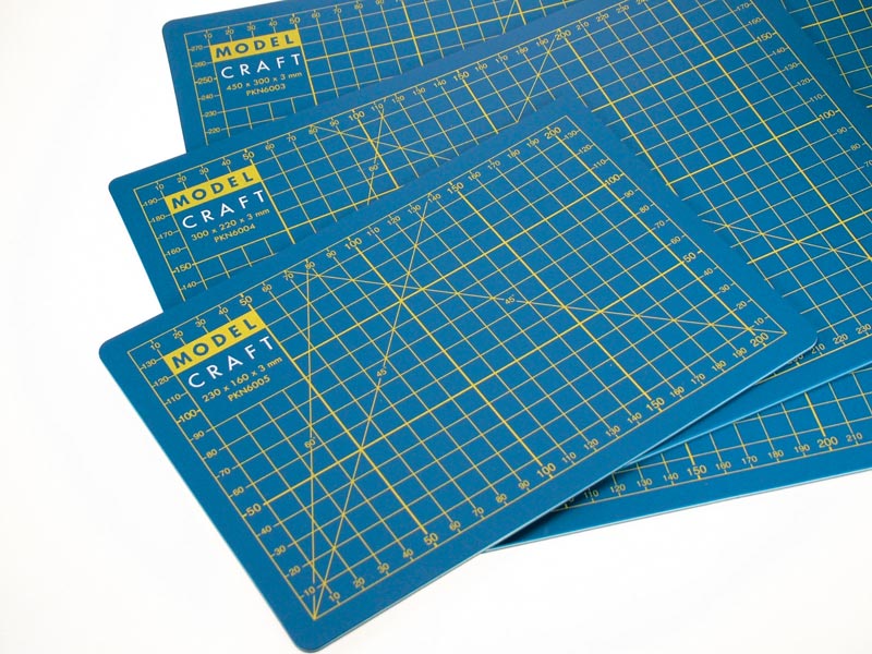 Self-healing cutting mat DIN A4