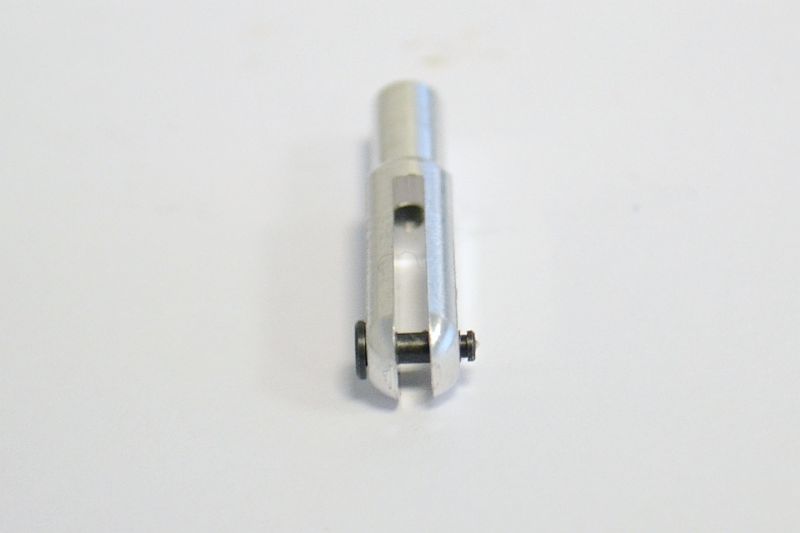 Alu-Gabelkopf, 23mm mit Pin (Ø 1.6mm), Sicherungsring, M2,5 Anschluß, VE2