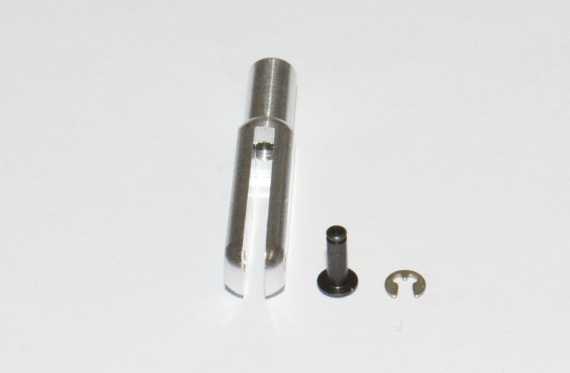 Alu-Gabelkopf, 30mm mit Pin (Ø 2.0mm) und Sicherungsring, M3 Anschluß, VE2