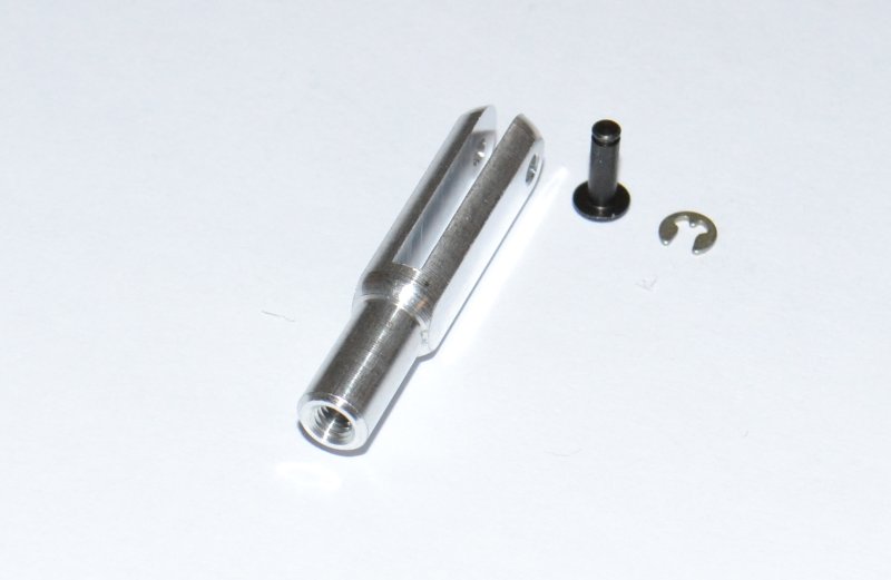 Alu-Gabelkopf, 30mm mit Pin (Ø 2.0mm) und Sicherungsring, M3 Anschluß, VE2