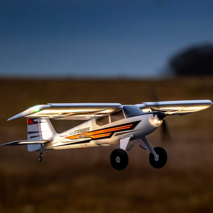 Night Timber X Evolution, 1200mm Wingspan BNF Basic, with AS3X and SAFE, Horizon # EFL013850