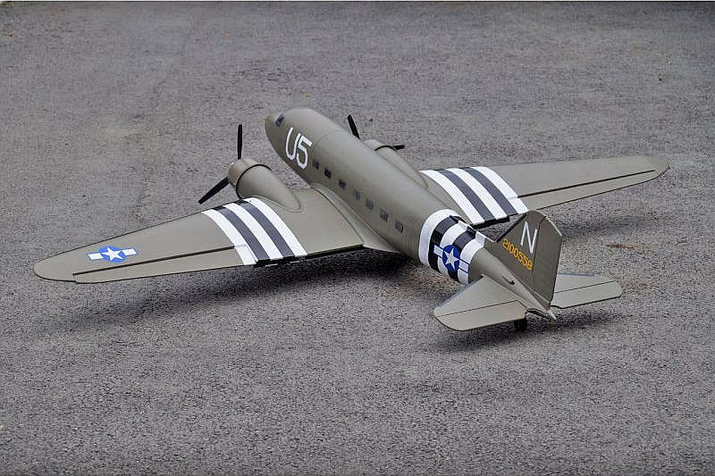 Douglas DC-3, Dakota, Twin-engine classic, ARF, Wingspan 1800mm, Pichler # C9027
