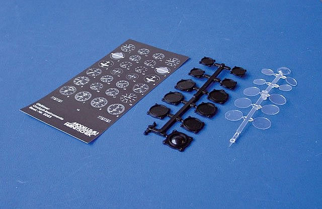Cockpit - Instrumente Maßstab 1:4, Pichler # X3433