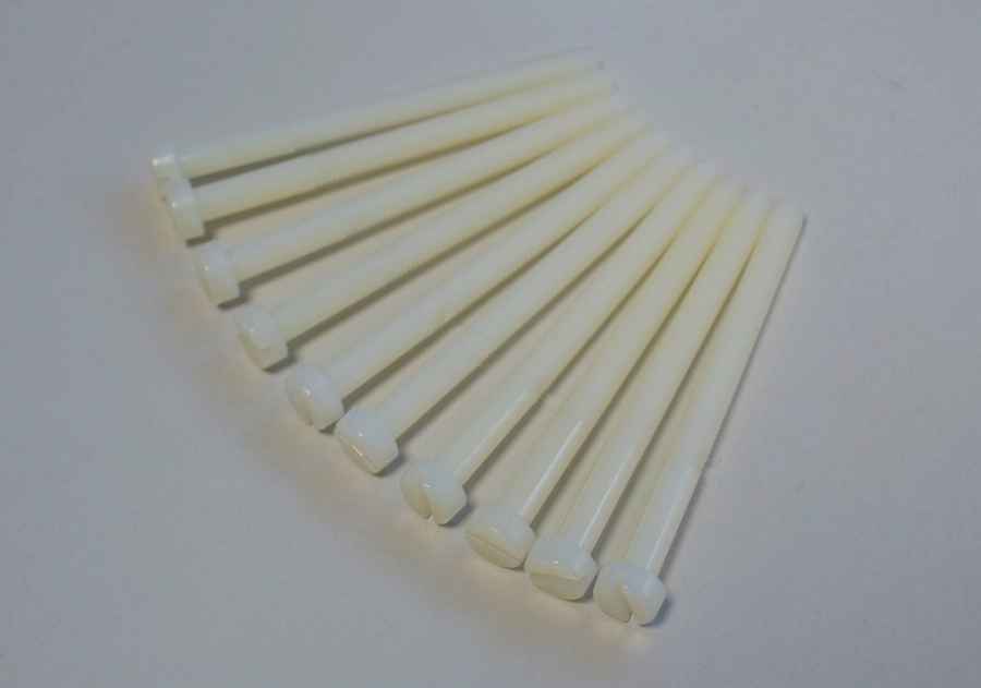 Nylon screws M6x75, slotted cheese head (pack of 10)