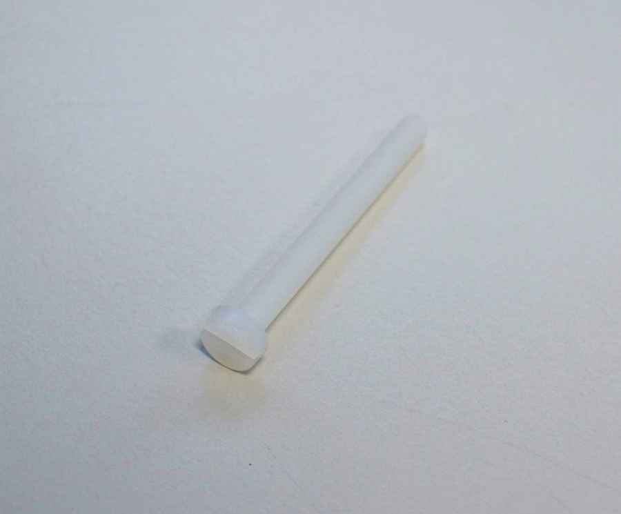 Nylon-Schraube M 4x40, Zylinderkopf mit Schlitz (einzeln)