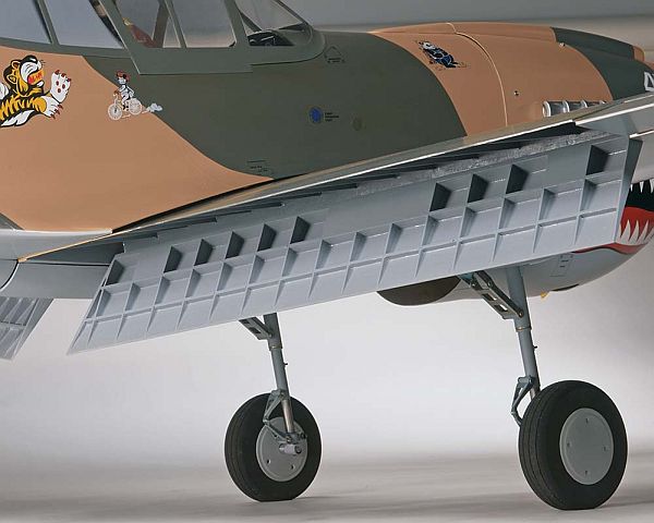P-40 Warhawk Giant, Simpr. # 0309753, Semi-Scale ARF-Modell in höchster Qualität