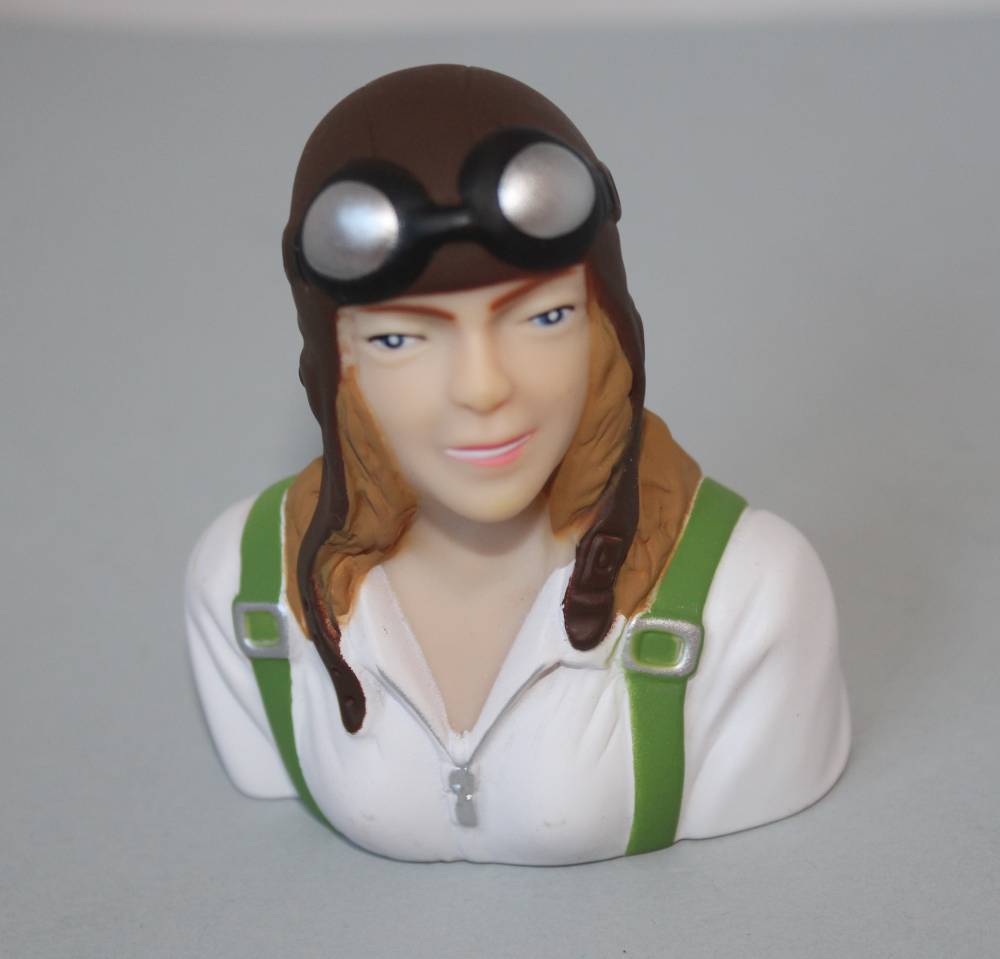 Pilotin Zivil", Höhe 75mm, Breite 66mm, 26g, Simprop # 1019988"