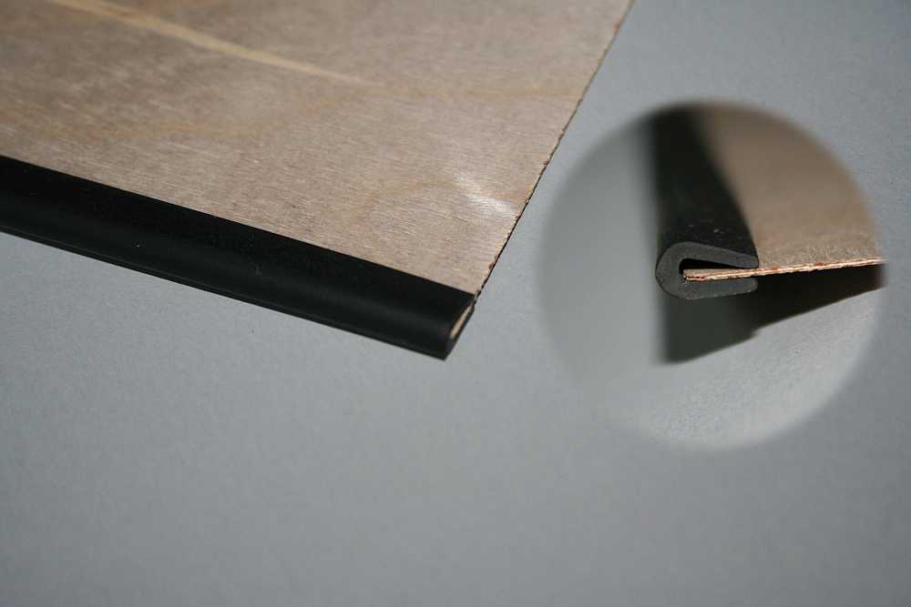Cockpit Rubber up to 2mm Material Thickness, (PU 1 Meter), Simprop # 1023144