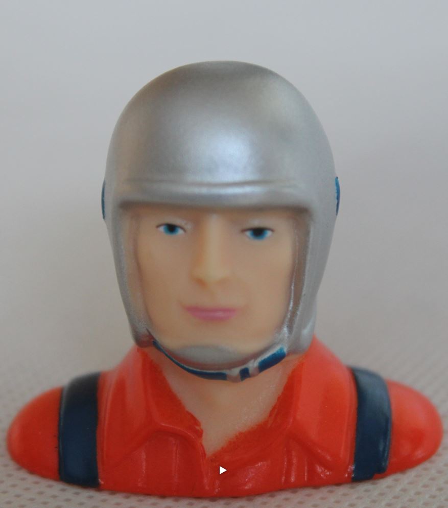Pilot SPORT with helmet", Height 45mm, Width 40mm, 7g, Simprop # 1023969"
