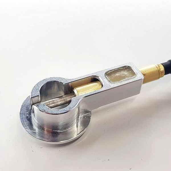 Schleppkupplung mit Flitschenhaken für 15 mm Servo, Wemo # SK-F15